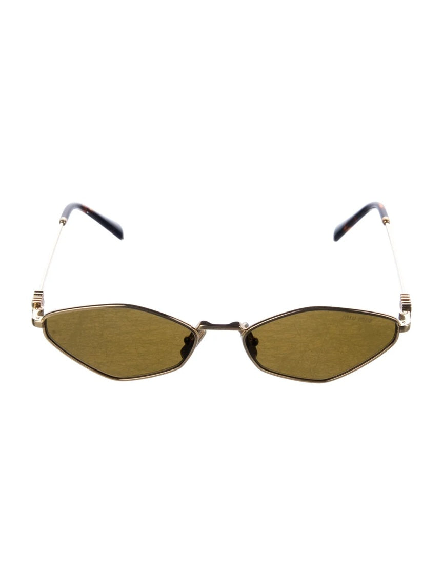 Pre Owned Miu Miu  Cat-Eye Tinted Sunglasses