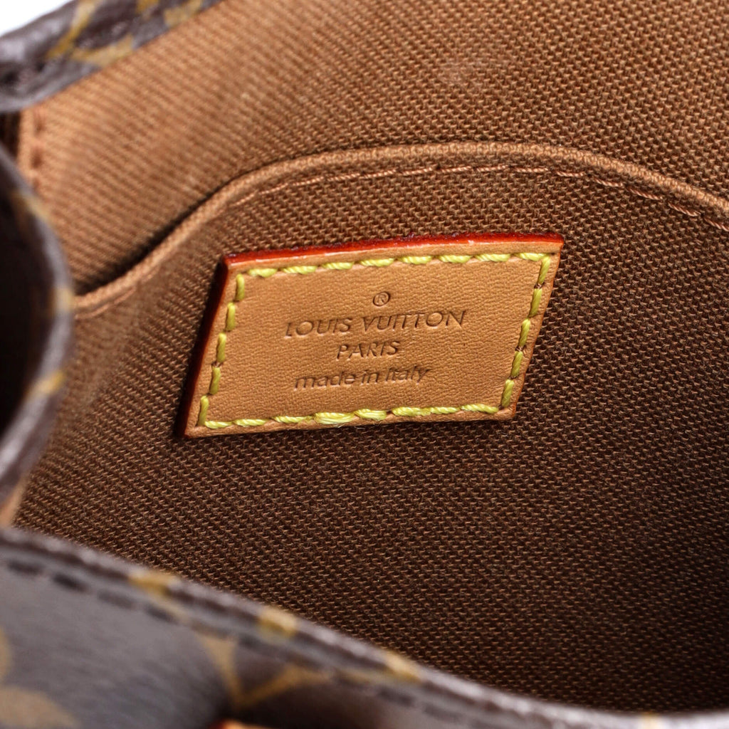 Pre Owned Louis Vuitton Petit Sac Plat Bag Monogram Canvas