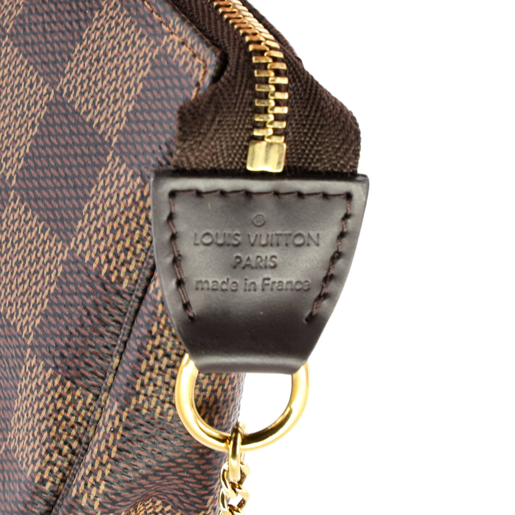 Pre Owned Louis Vuitton Pochette Accessoires Damier Mini