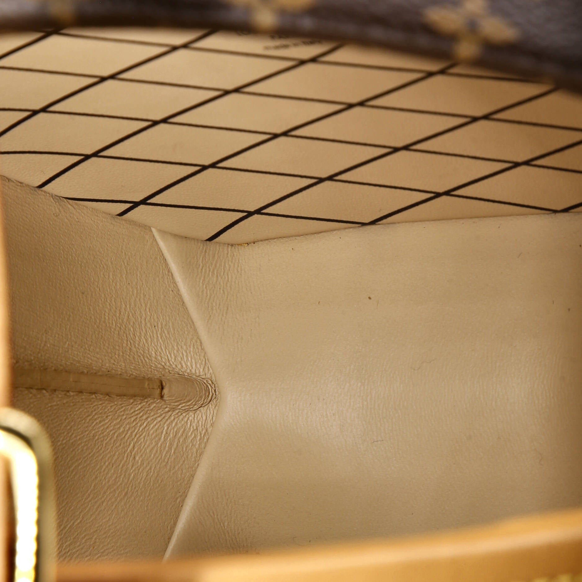 Pre Owned Louis Vuitton Petite Boite Chapeau Bag Monogram Canvas