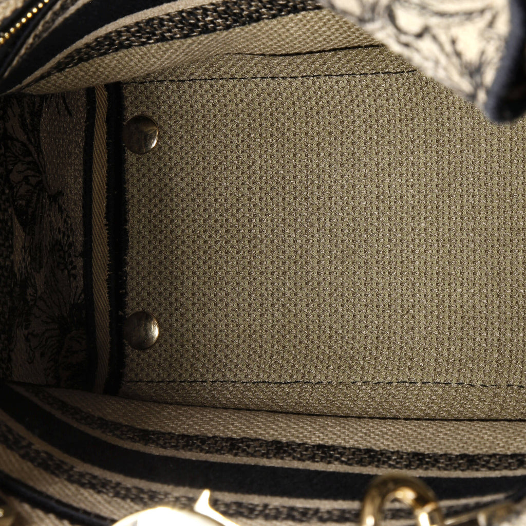 Pre Owned Christian Dior Lady D-Lite Bag Embroidered Canvas Medium