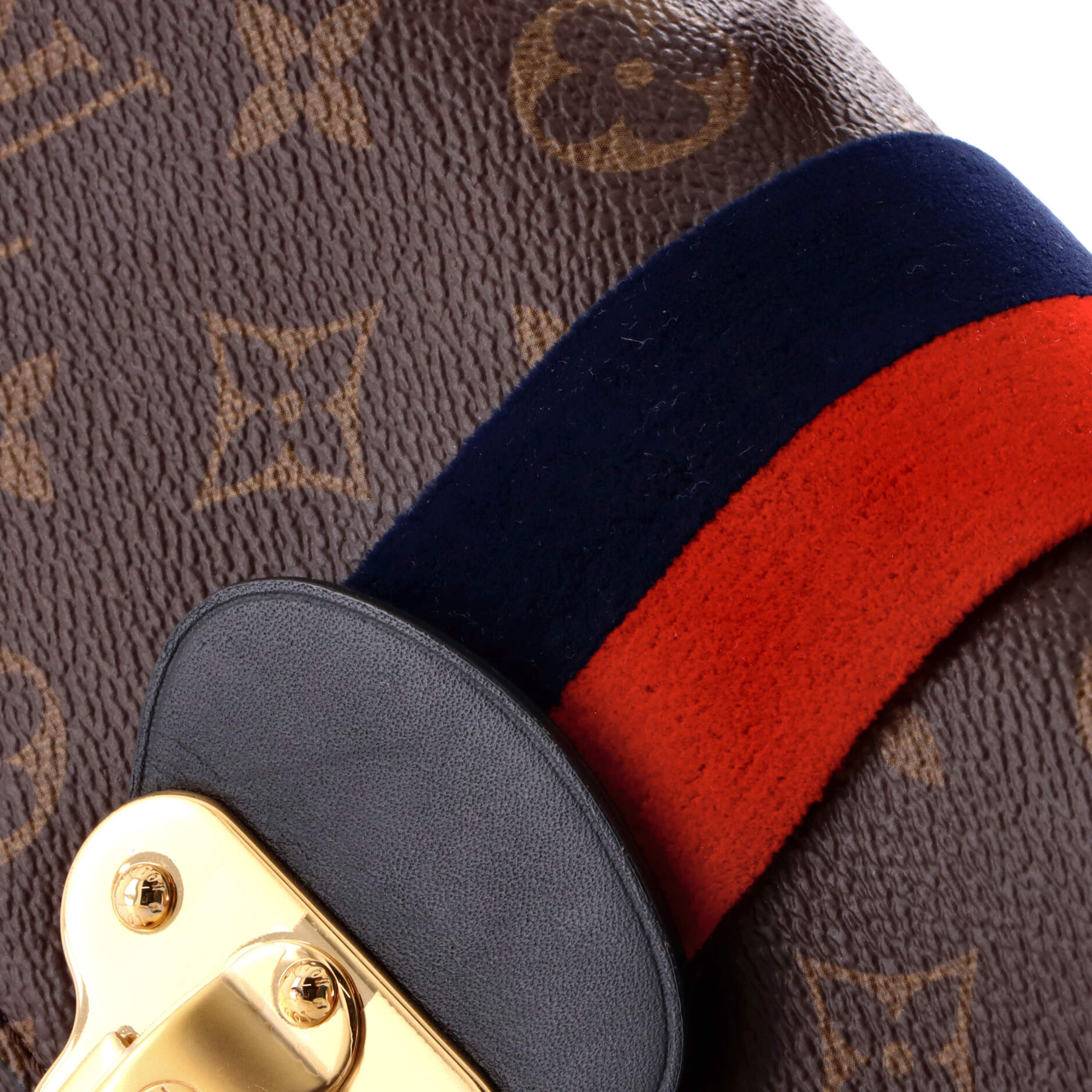 Pre owned Louis Vuitton Georges Handbag Monogram Canvas BB