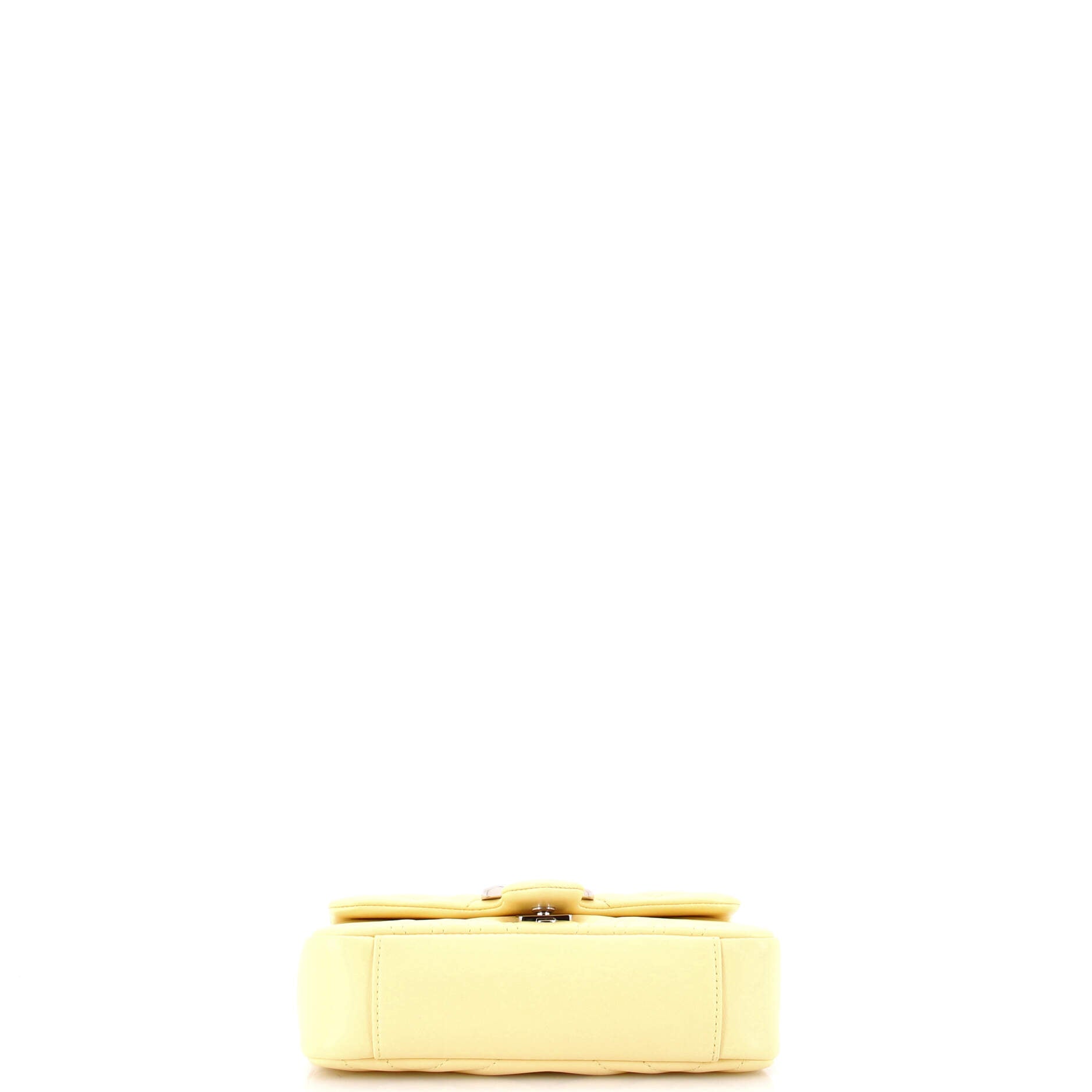 Pre Owned Gucci GG Marmont Flap Bag Matelasse Leather Small