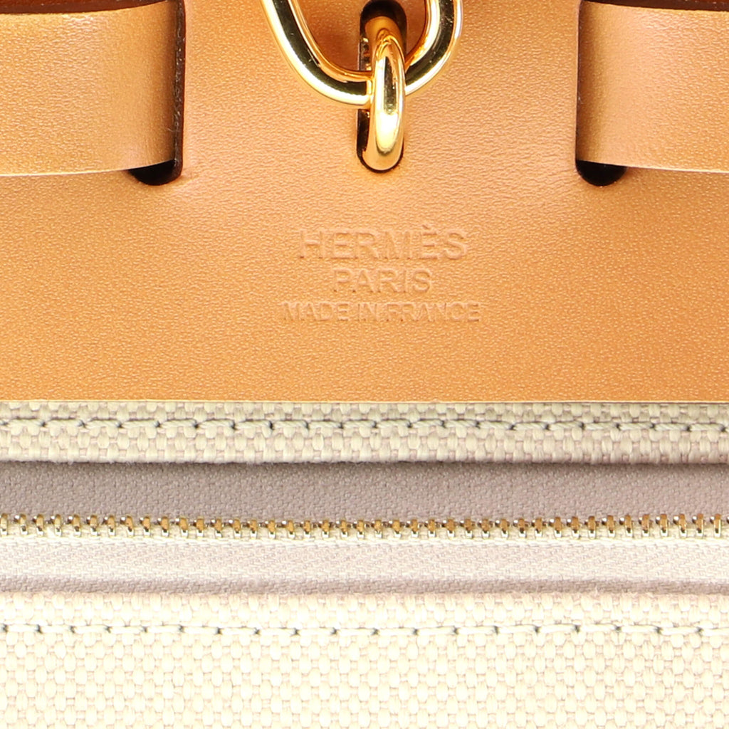 Pre Owned Hermes Herbag Zip Leather and Toile 31