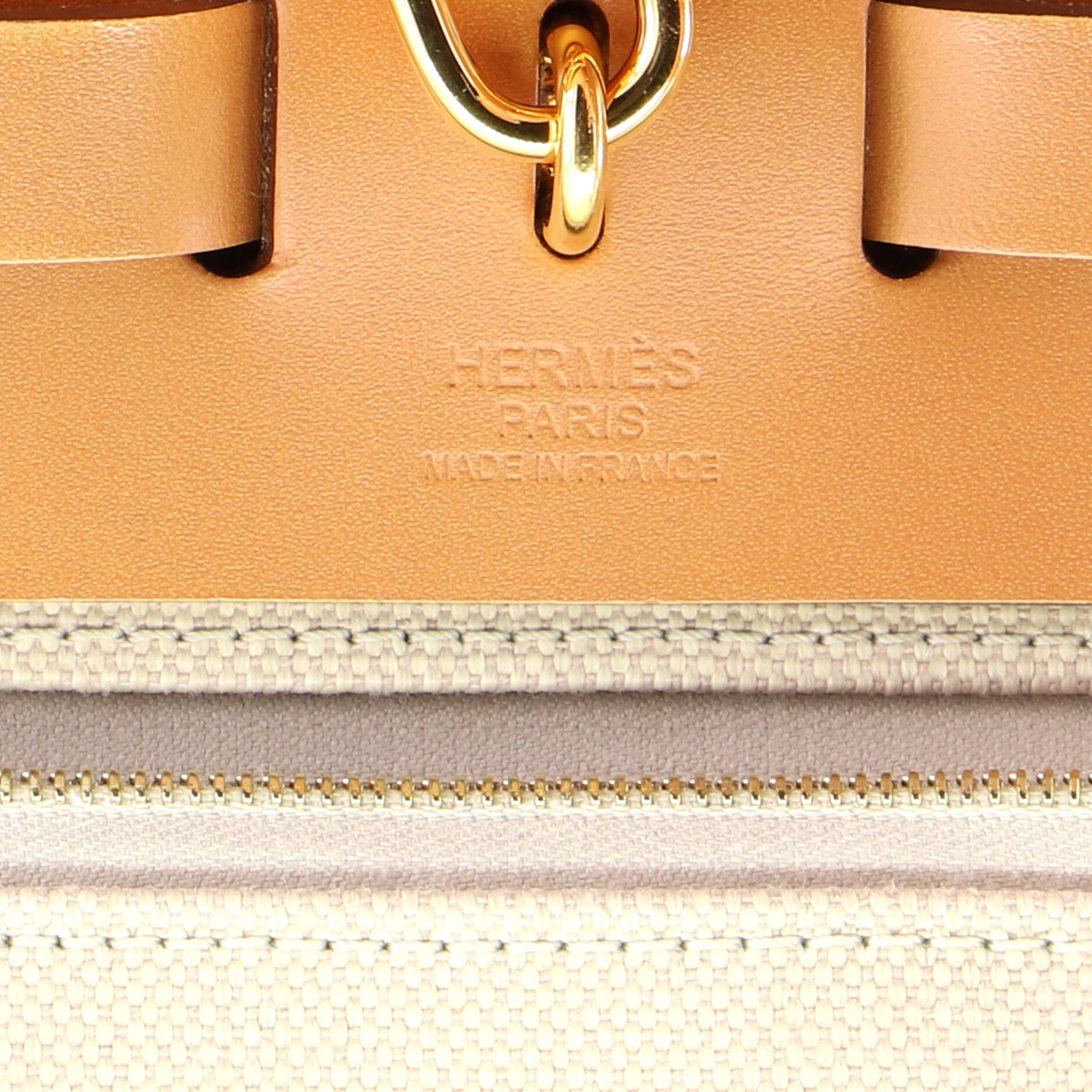 Pre Owned Hermes Herbag Zip Leather and Toile 31