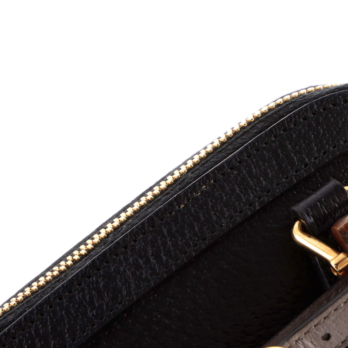 Pre Owned Gucci Diana NM Bamboo Dome Top Handle Bag Leather Mini