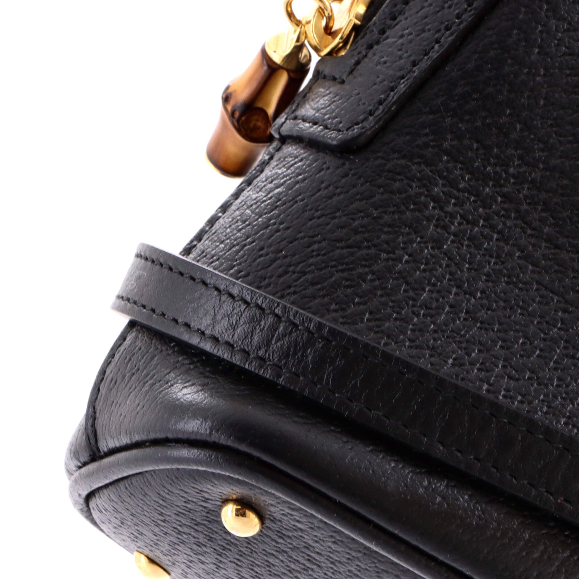 Pre Owned Gucci Diana NM Bamboo Dome Top Handle Bag Leather Mini