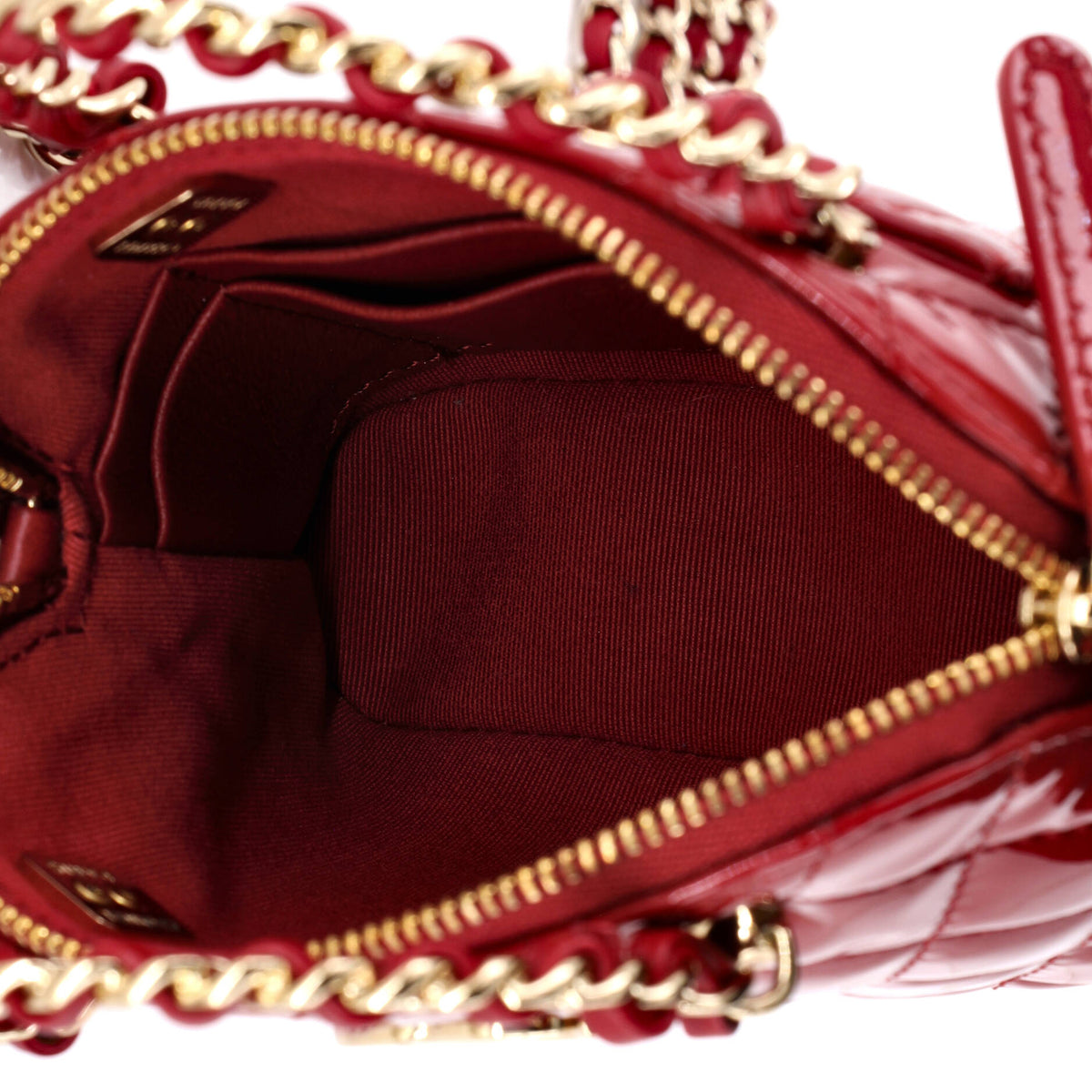 Pre Owned Chanel CC Dome Zip Crossbody Bag Quilted Patent Mini