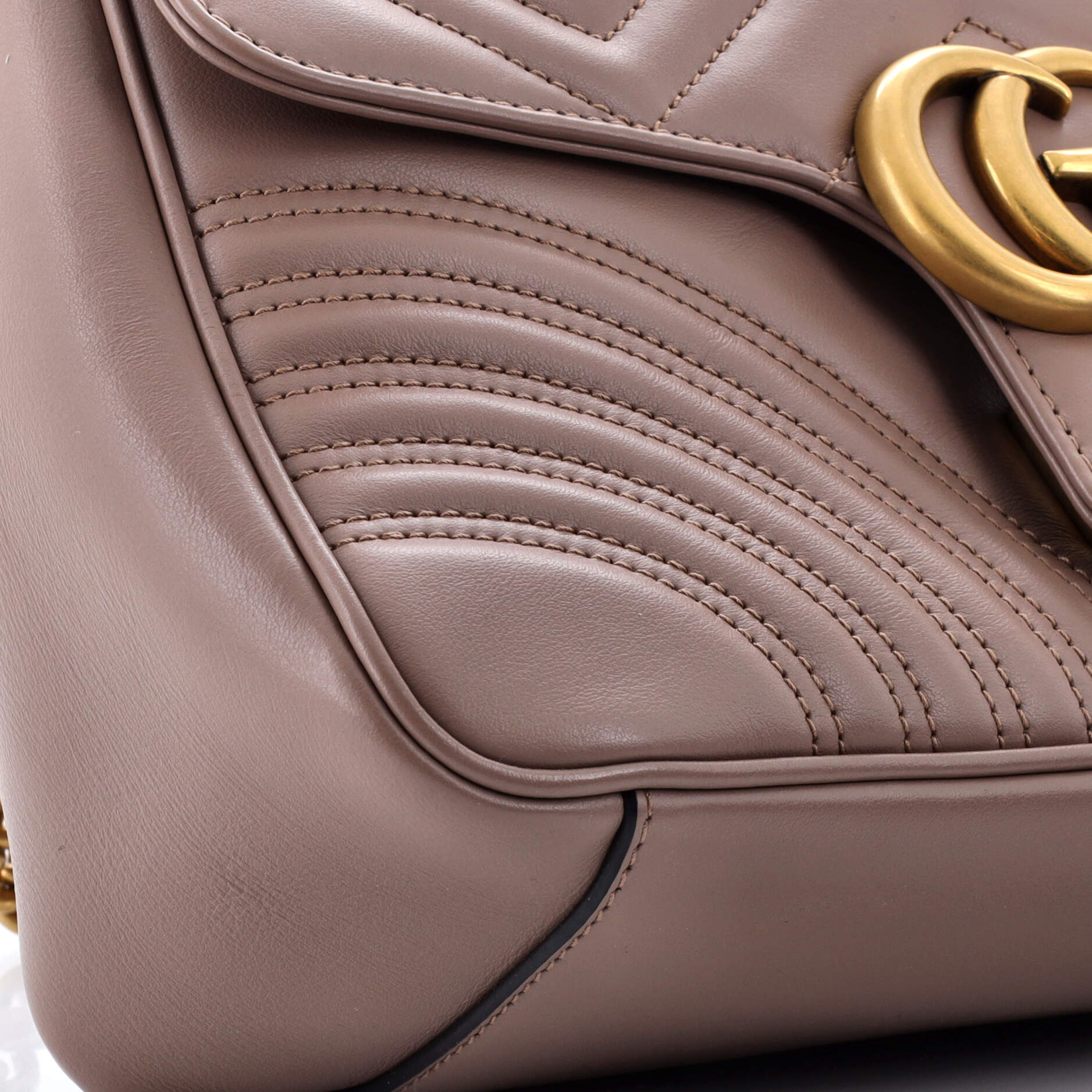 Pre Owned Gucci GG Marmont Top Handle Flap Bag Matelasse Leather Small
