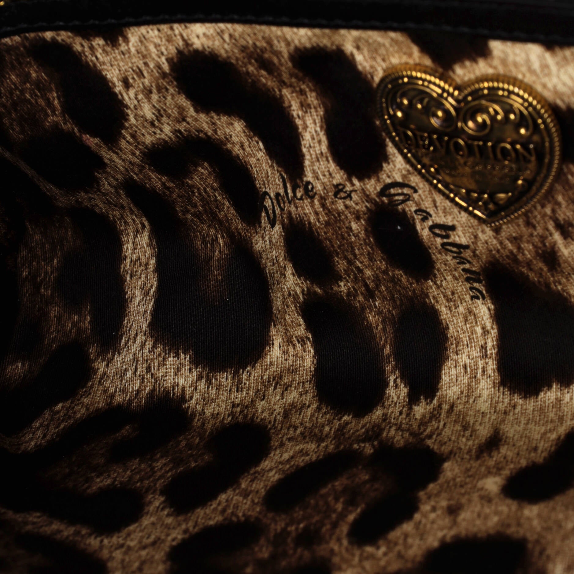 Pre Owned Dolce & Gabbana Devotion Full Flap Shoulder Bag Quilted Leather Small