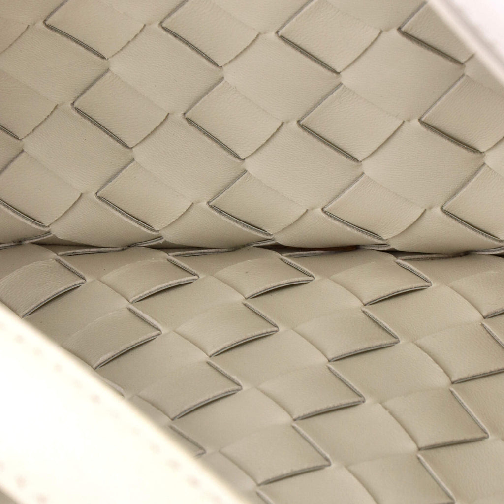 Pre Owned Bottega Veneta Cradle Fold Over Shoulder Bag Intrecciato Leather