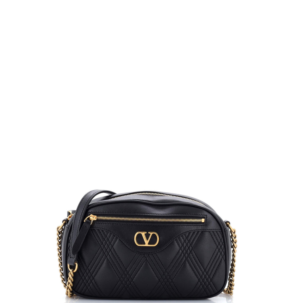 Pre Owned Valentino Garavani Quiltie 67 Camera Bag Quilted Leather Small