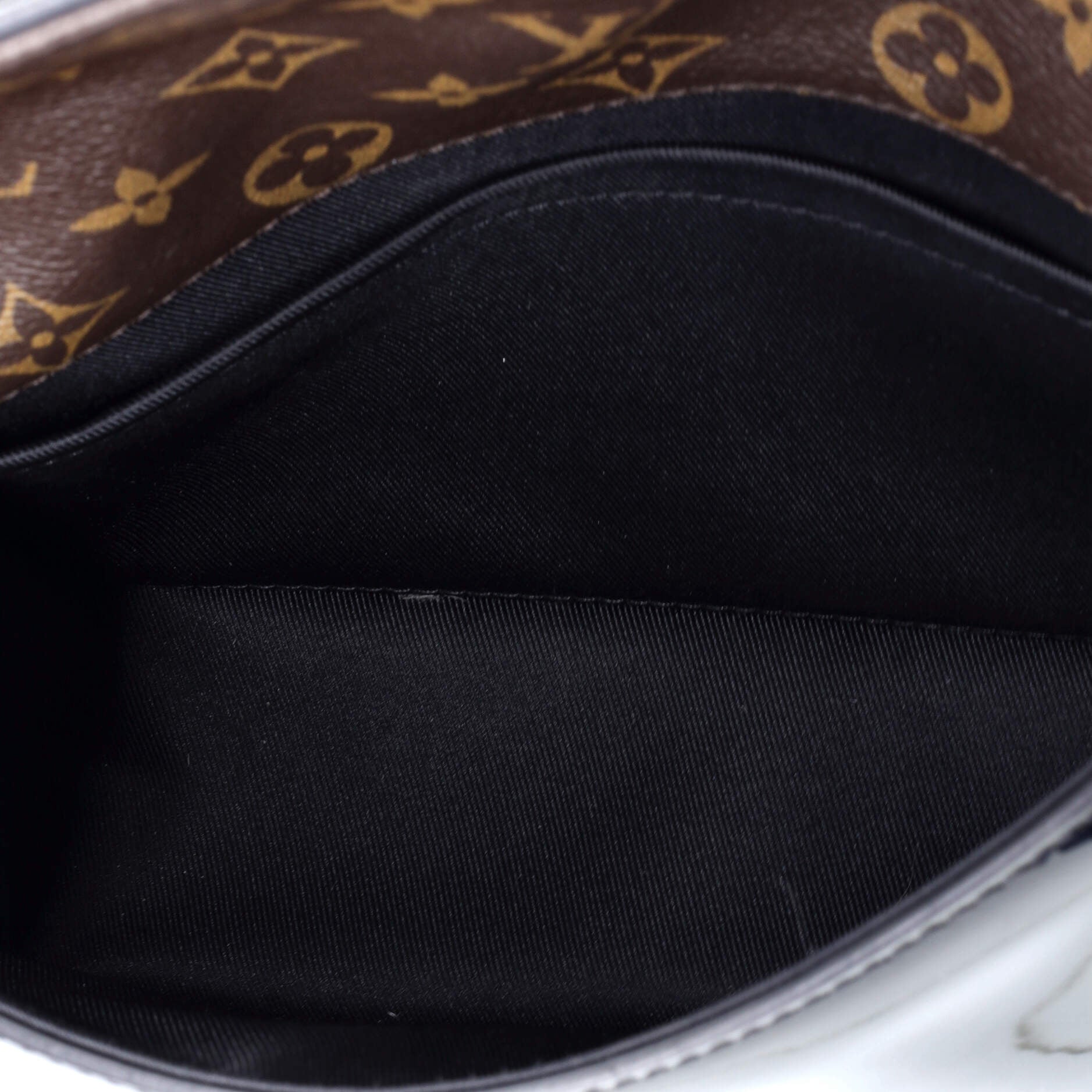 Pre Owned Louis Vuitton Cherrywood Handbag Vernis with Monogram Canvas BB