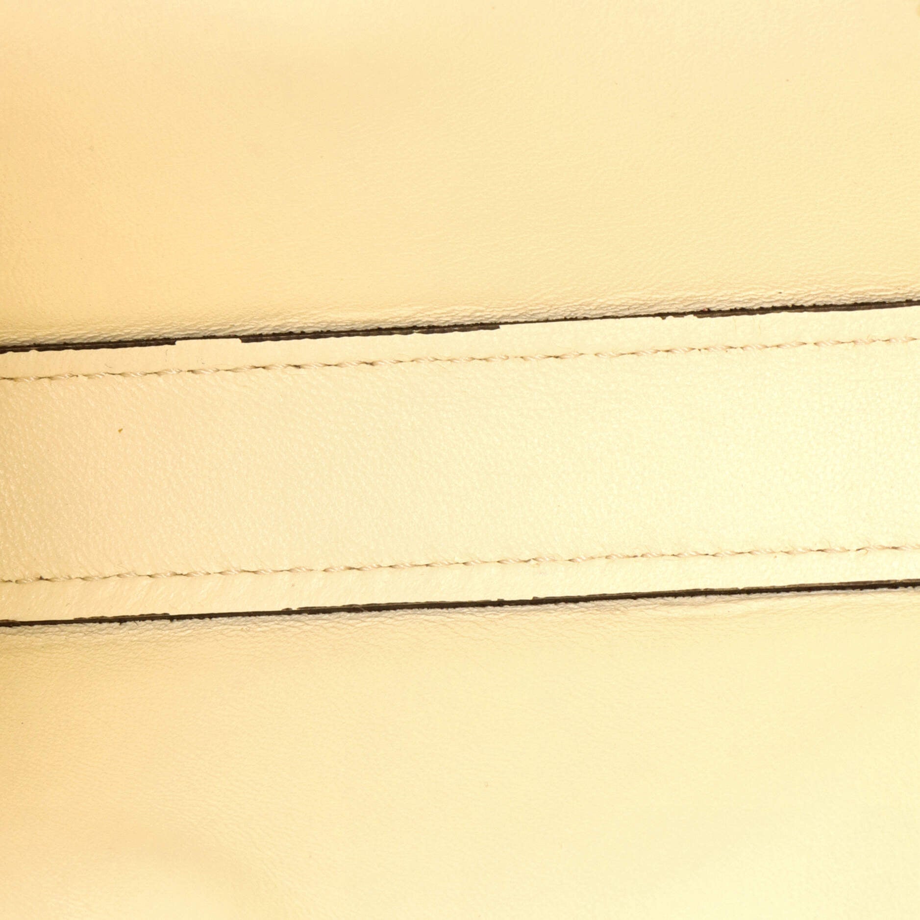 Pre Owned Valentino Garavani VLogo Convertible Crossbody Bag Leather Mini