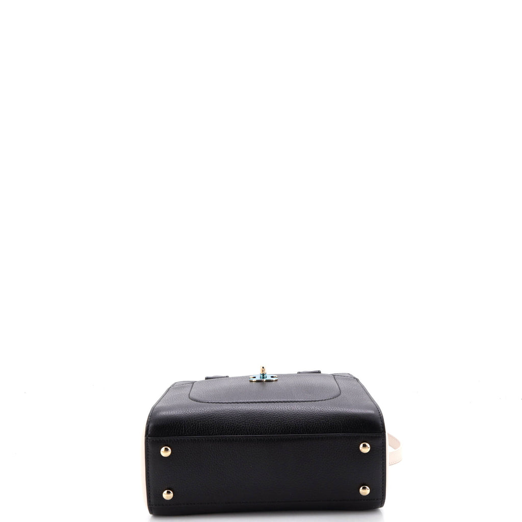 Pre Owned Chanel Neo Executive Tote Grained Calfskin Mini