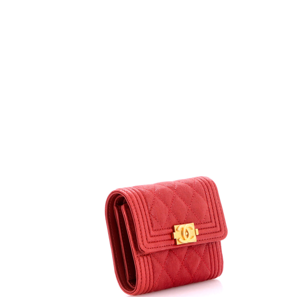 Pre Owned Chanel Boy Trifold Flap Wallet Quilted Caviar Small