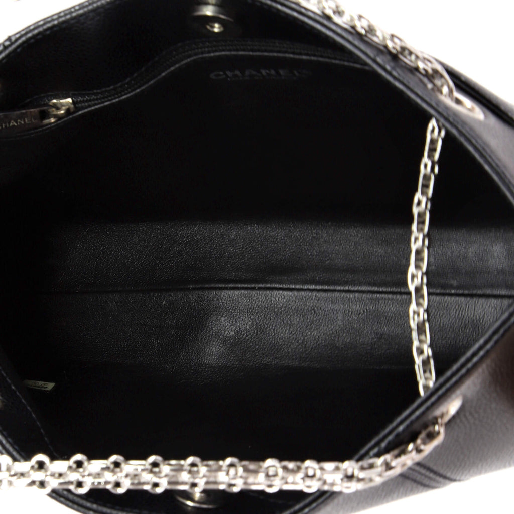 Pre Owned Chanel Vintage Mademoiselle Chain Shopping Tote Caviar Small