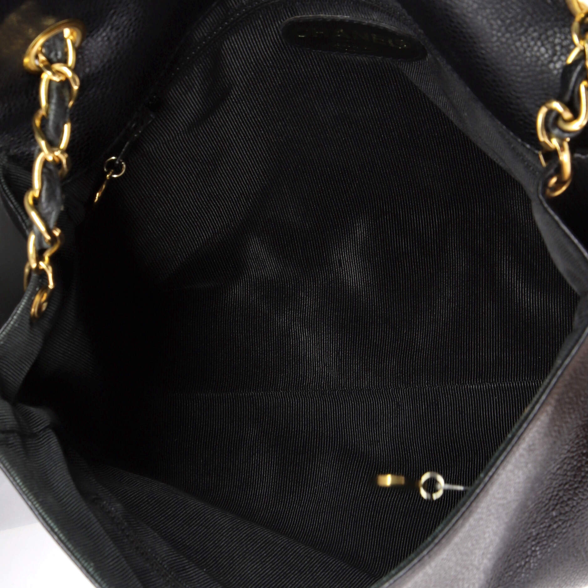 Pre Owned Chanel Vintage CC Top Flap Bag Caviar