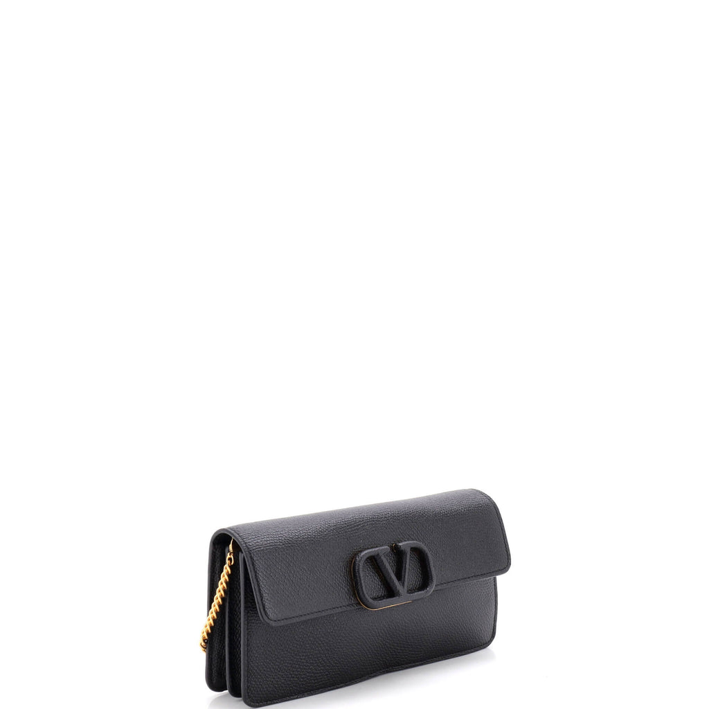 Pre Owned Valentino Garavani VLogo Signature Wallet on Chain Leather Long