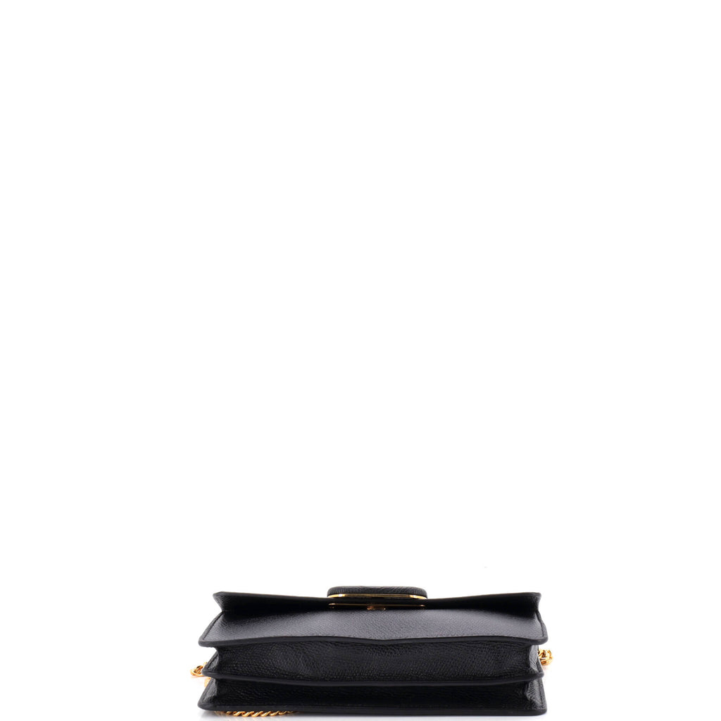 Pre Owned Valentino Garavani VLogo Signature Wallet on Chain Leather Long