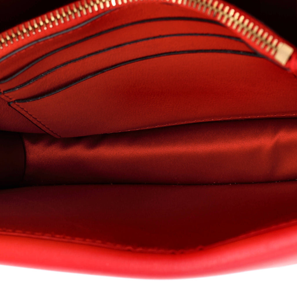 Pre Owned Valentino Garavani VRing Crossbody Bag Leather Mini