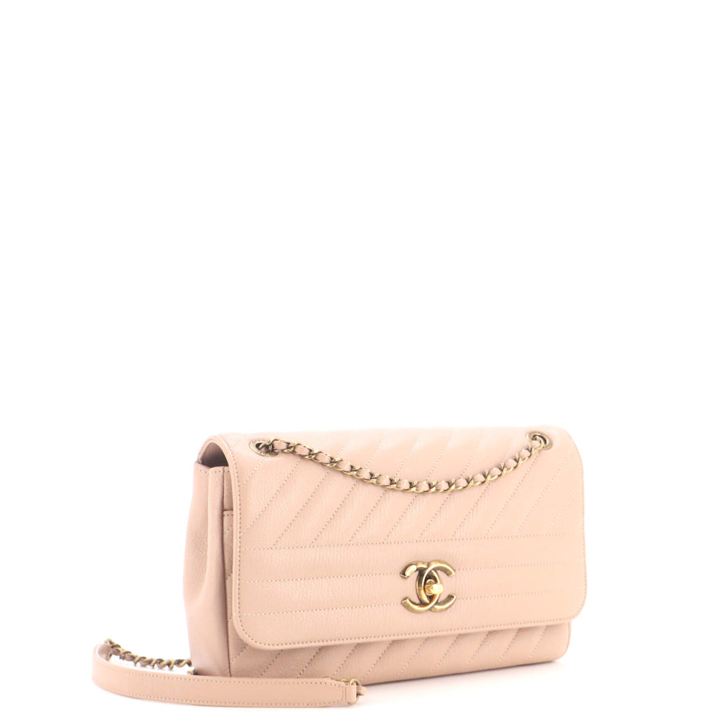 Pre Owned Chanel CC Flap Bag Diagonal Quilted Goatskin Medium