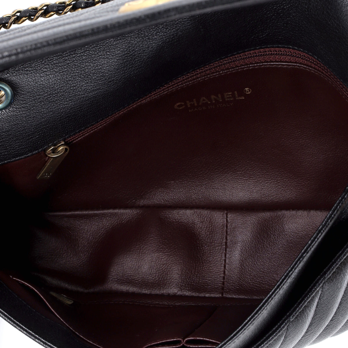 Pre Owned Chanel CC Flap Bag Diagonal Quilted Goatskin Medium