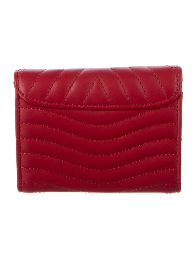 Pre Owned Louis Vuitton  2018 Quilted Pattern New Wave Compact Wallet