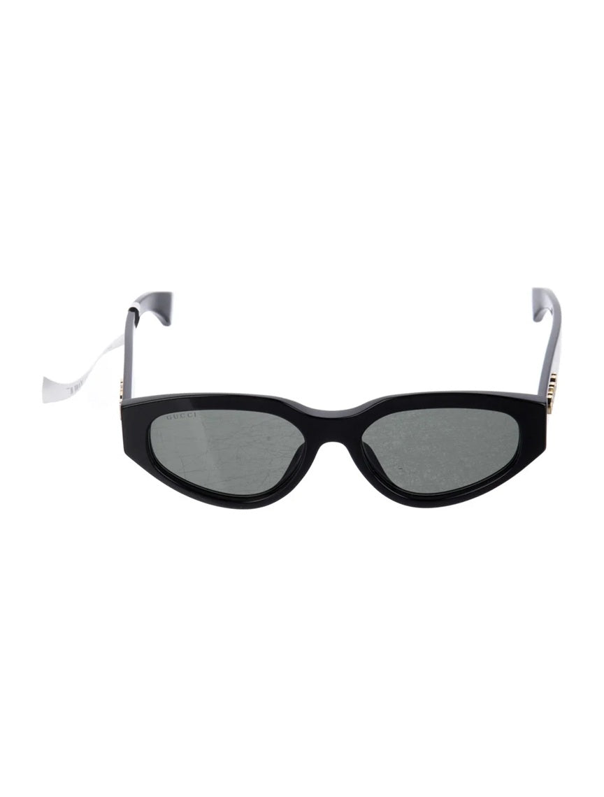 Pre Owned Gucci  Cat-Eye Tinted Sunglasses