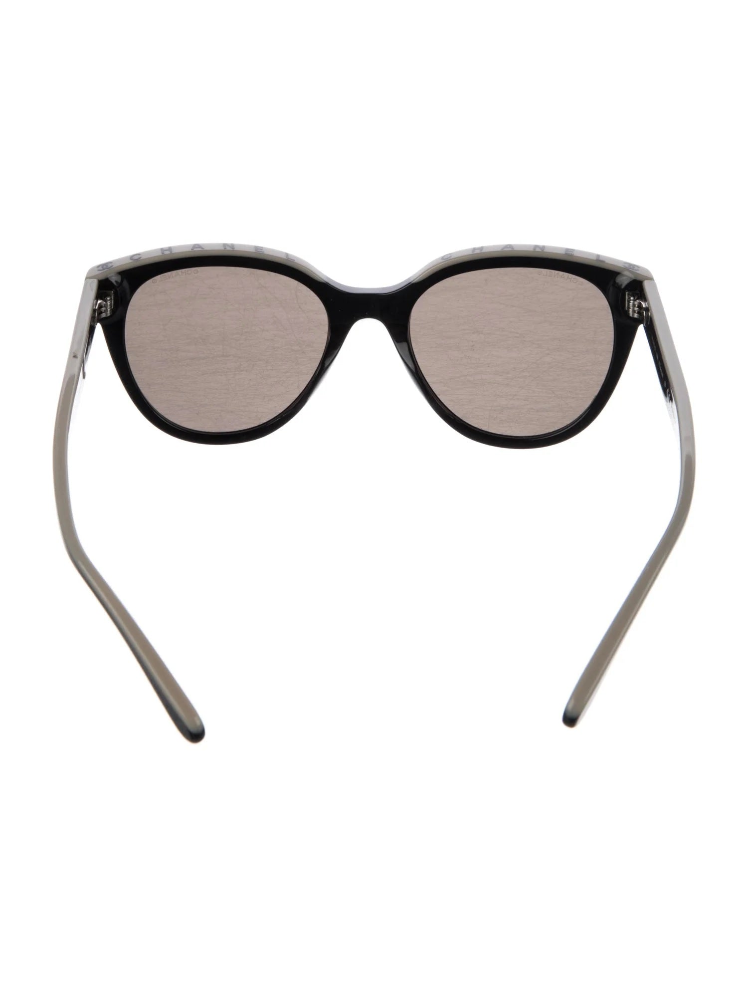 Pre Owned Chanel  Interlocking CC Logo Oversize Sunglasses