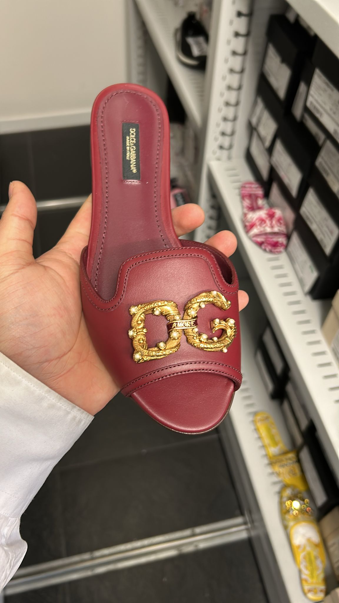 New D&G sandals
