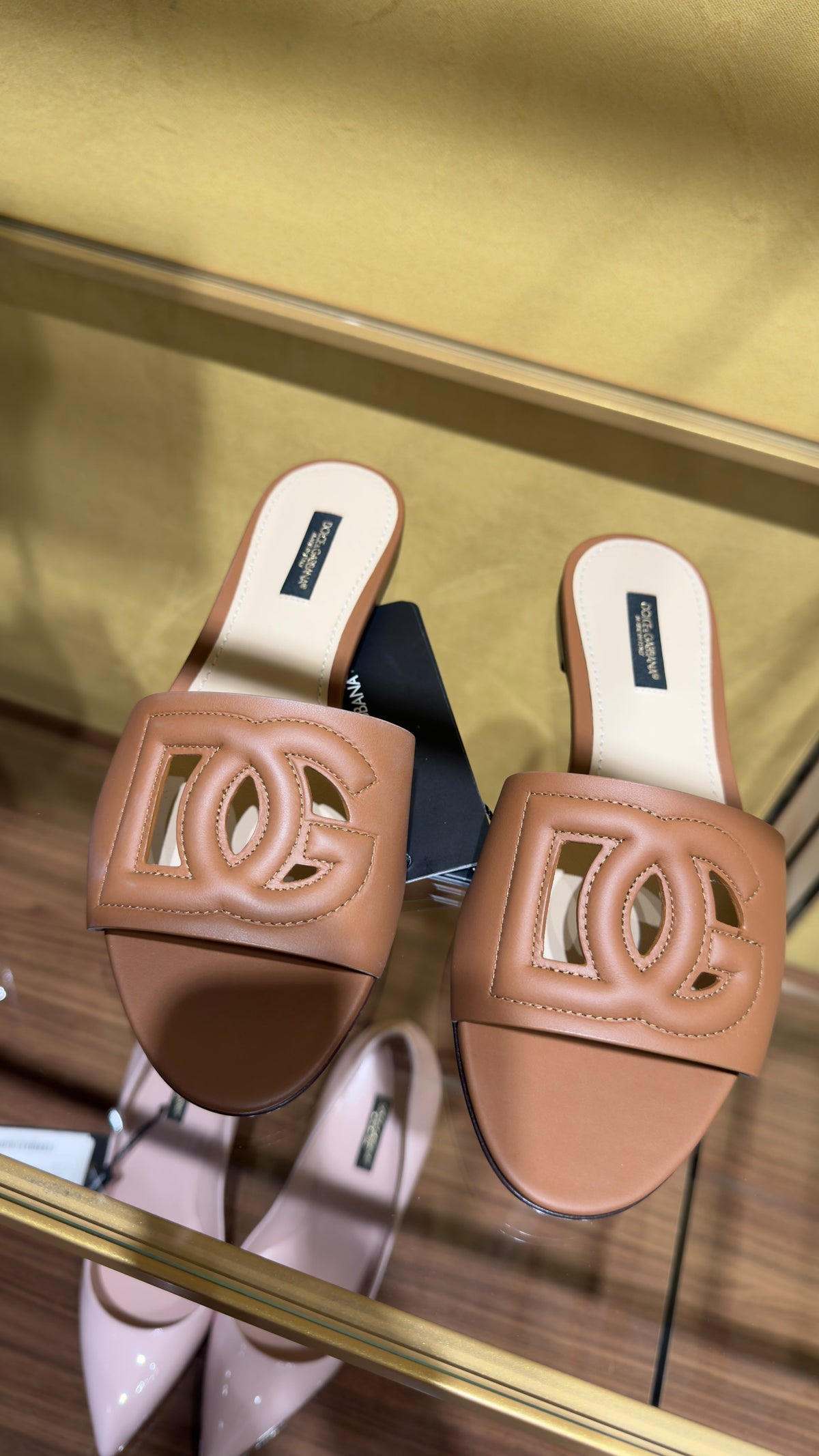 Pre Owned Dolce & Gabbana Sandals