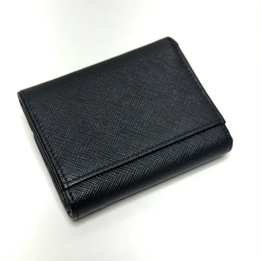 Pre Owned Prada Wallet in Black